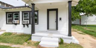 1824 Collins Avenue Gallery 2
