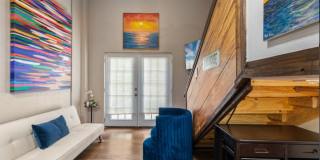 208 W Saturn Ln Gallery 29