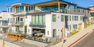 2200 The Strand Gallery 41
