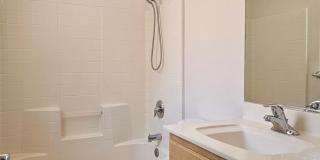 Small Pet Friendly 3 Bedroom Home Gallery 14
