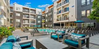 Larq Henderson Apartments Dallas Gallery 3
