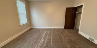 Cozy Home - Munhall Gallery 11