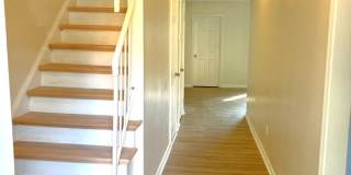 3 bedroom/ 1.5 bathroom- Courthouse Green Gallery 11