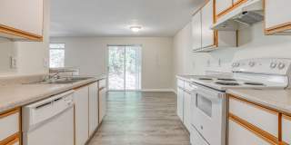 Third Avenue Apartments Gallery 1
