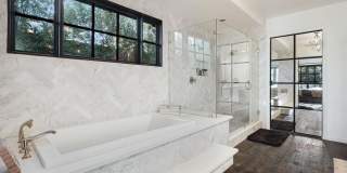 3159 Thatcher Ave Gallery 21