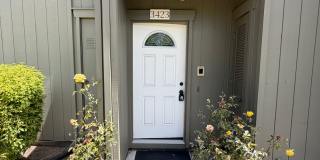 Spacious 2 Story 4BED/2.5BATH Located in a Coastal Community in the Desirable City of Alameda, Ca. Spacious 2 Story 4BED/2.5BATH Located in a Coastal Community in the Desirable City of Alameda, Ca. Gallery 3