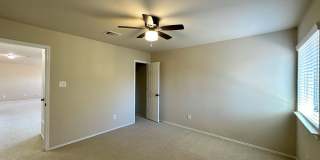 1/2 Off 1st Months Rent!  Viewable Now!  Price Drop! Gallery 50