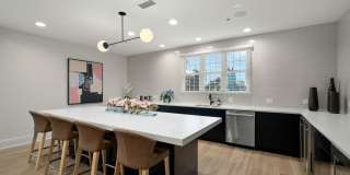 Versailles on the Lakes Oakbrook Gallery 13