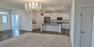Gorgeous New Construction Home in Gambrill View Community available late July! Gallery 33