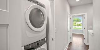 Like New Townhome Ready for Immediate Move-In!!! Bryant Park in West End Gallery 19