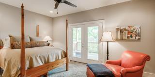 Beautiful Sylvan Park Home with Screened Porch & Outdoor Stone Fireplace Gallery 24
