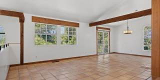 930 Valley View Drive Gallery 4