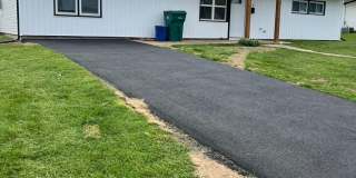 Beautiful brand new 4 bed 2 bath for Rent single home with yard in Levittown Gallery 1