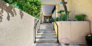 38 Mission Court Gallery 18