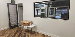 432 N ANTHONY Street Gallery 18