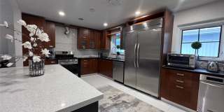 1332 Van Buren St (AVAIL 04/01/2026) Gallery 32