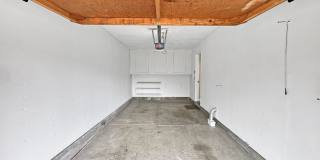 Lovely Upgraded 2-story Townhouse w/ Attached Garage, Guest Bathroom and Fireplace! Gallery 3