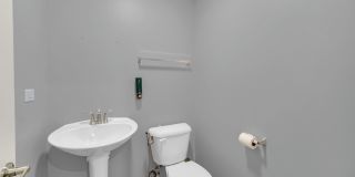 1537 Kraft Avenue Gallery 12