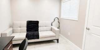 51 Chiswick Drive - 1 Gallery 13