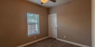 STUNNING 4 Bedroom, 2.5 Bathroom, 2 Car Garage In Fayetteville, AR Gallery 27