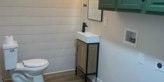 Knoxville 37918 - 2 bedroom, 2.5 bath Townhome - Contact Lisa Vineyard & Shannon Russell (865) 216-9334 Gallery 11