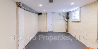 363 E 12th Avenue Gallery 23