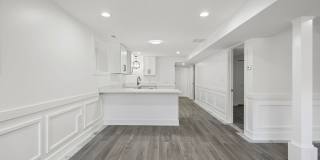 3934 N Sawyer Avenue Gallery 8
