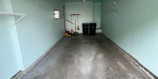 Spacious  South Burlington Townhouse for Rent - Available 7/1 Gallery 27