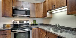 Cedars Lakeside Gallery 11