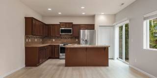 Very Nice 4 bedroom home with office/den, 2.5 bath and a 2 Car Garage in Snohomish Award winning School district Gallery 6