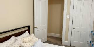 500 Main Street unit: Upper Front Gallery 9