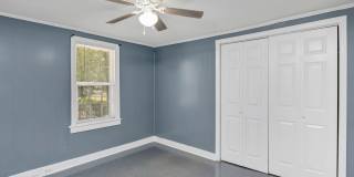 Charming 2 Bedroom Home, close to USC & located on a Large Lot! Gallery 16