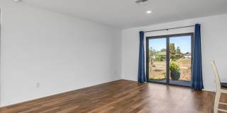 NOW AVAILABLE - 3/2 with 2 Car Garage in Mirror Lakes! Gallery 8