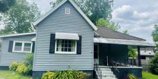 8 Lakefront Avenue Gallery 1