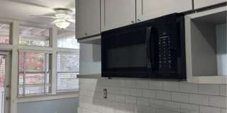 1229 Euclid Avenue Gallery 20