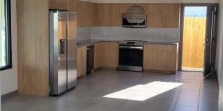 1305 E Hibiscus Ave Gallery 1