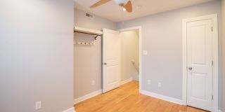 Contemporary Three Bedroom Home in Point Breeze Gallery 17