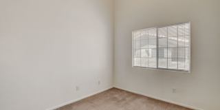 Adorable 2 Bedroom Condo Gallery 17