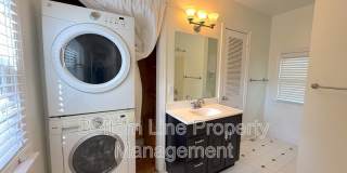 2417 Bay St. Gallery 12