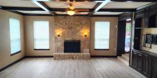 3 Bed 2 Bath Townhome in Lakehurst Add NW OKC Gallery 6