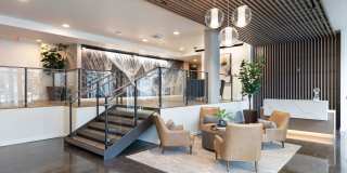 Encore Gallery 16