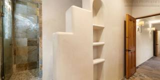 Beautiful Santa Fe Home Just 1.1 Miles from the Plaza Gallery 10