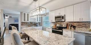 242 176TH AVENUE E Gallery 7