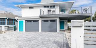 1632 STRAND Street Gallery 1