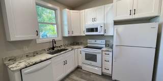 Newly Remodeled 2 Bed 1.5 Bath Home will Large Oversized 2-Stall Garage! Gallery 5