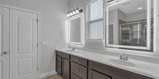 12826 WOODMERE CLOSE DR Gallery 35