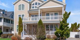 106 2nd Avenue Gallery 1