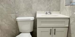 1100 SW 28th Street Gallery 6