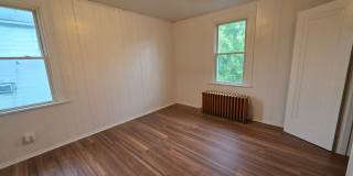 4 bedroom 1 bathroom apartment for rent in Clairton PA Gallery 18