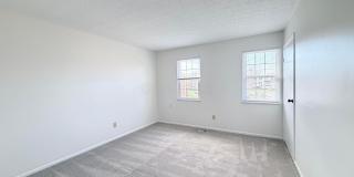 5372 Portland unit: 57 Gallery 11